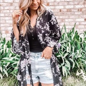 Spiritual Gangster Black floral Kimono